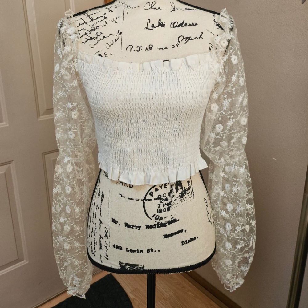 Smocked Bodice Lace Sleeve Blouse - Medium
